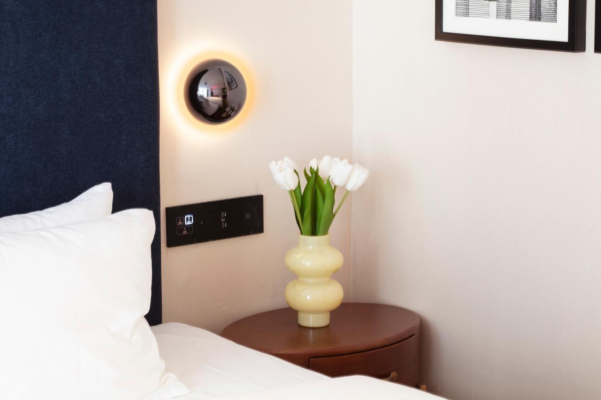 Mcsrh Hotel-Chongqing Jiefangbei Chaotianmen ภายนอก รูปภาพ